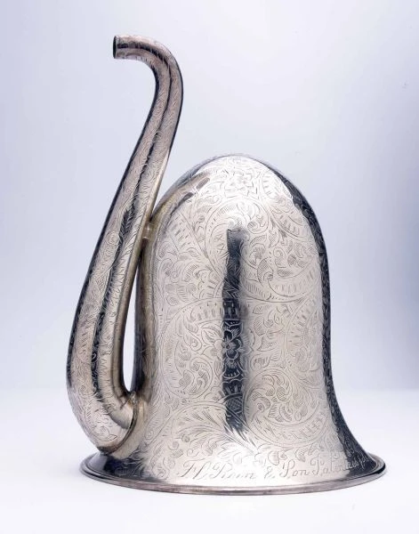Queen Victoria's Hearing Aid), acoustic, ear cornet, silver engraved, 'London Dome' shape, large size (ca. 1880). Source: Thackrey Museum, UK