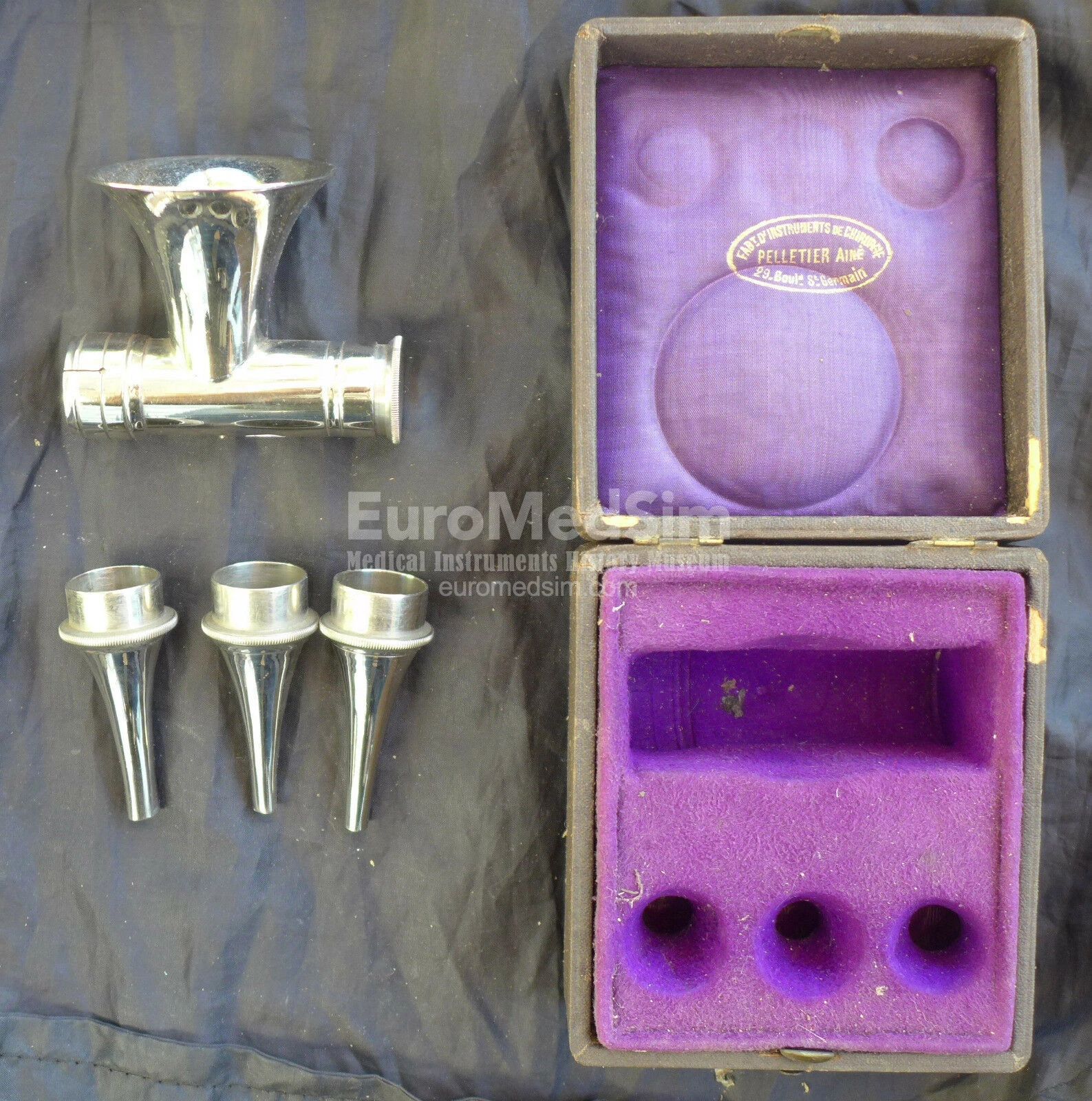 Brunton Othoscope / Auriculoscope, end of 19 century, made by Pelletier Ainé, Paris, France