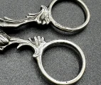 The mark “GIBO(?) 835” on the clamp handle ring