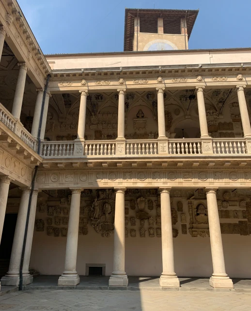 Bo Palace courtyard