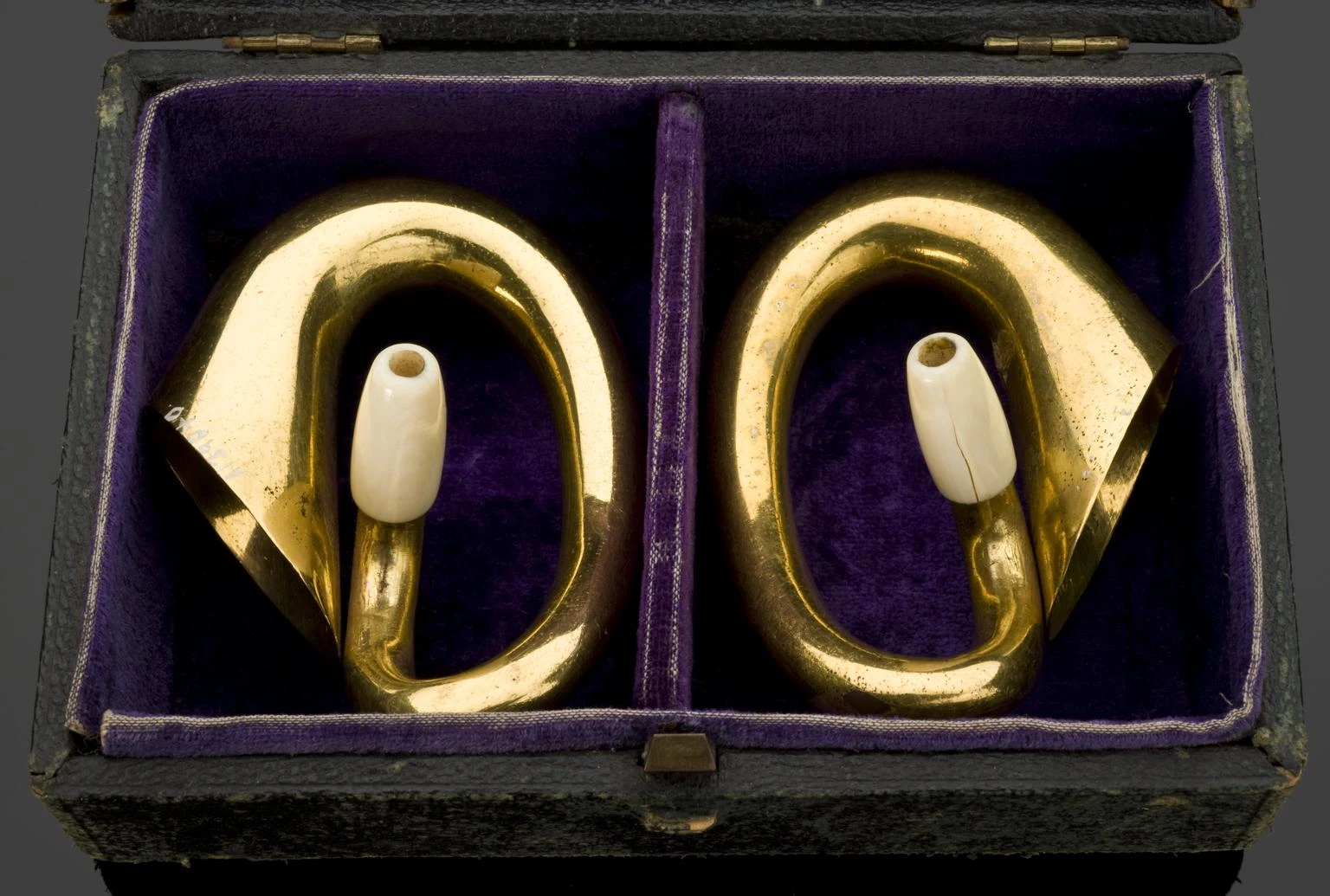 Miniature Ear Trumpet Hearing Aid. Made by F.C.Rein and Son, ca. 1880. Science Museum, London, UK