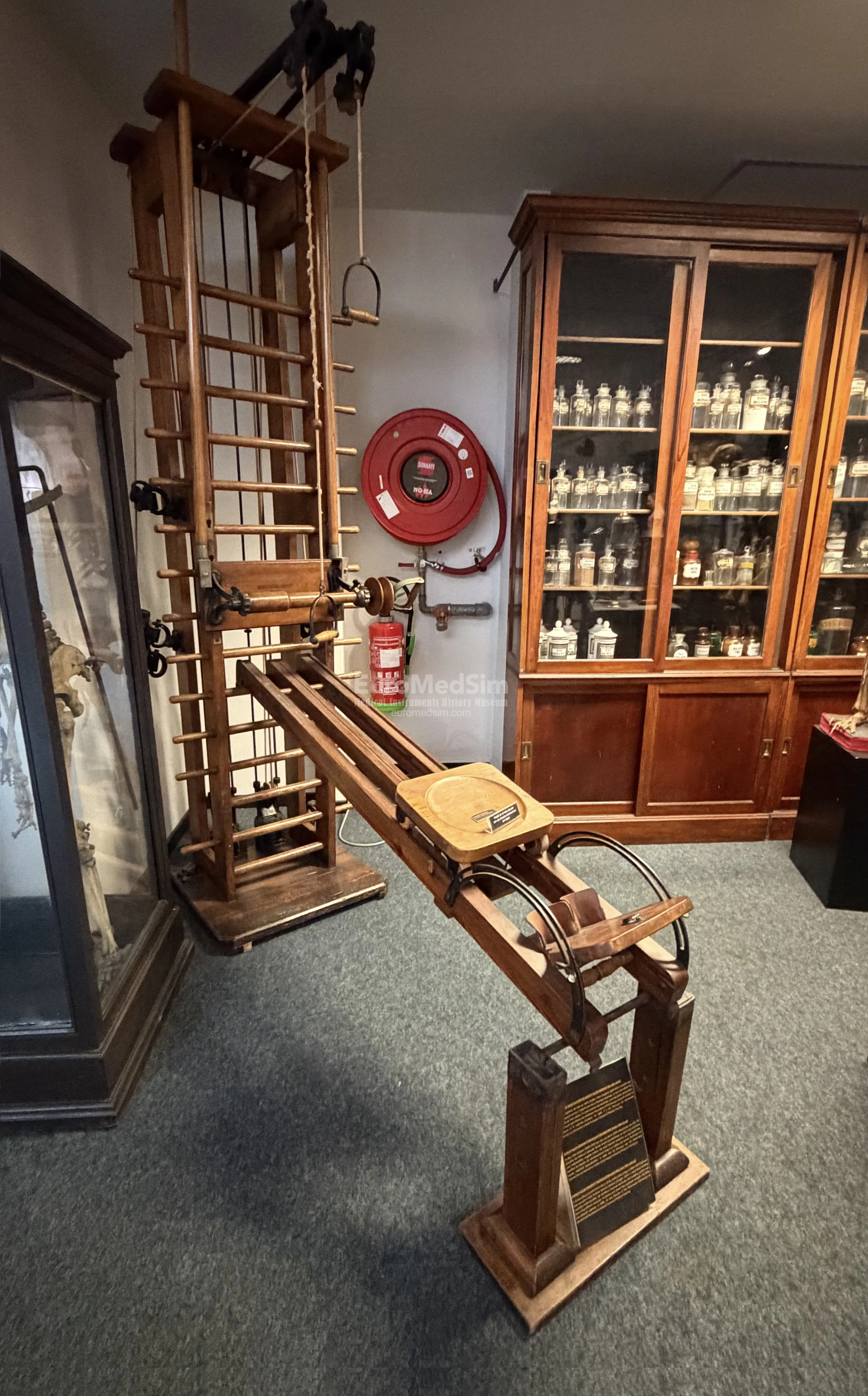 Musculation Machine (London, late 19th cent.). Dudley Allen Sargent (1849-1924), a doctor graduated from Yale in 1878, founder of Sargent School of Physical Training, invented machines with weights, pulleys and levers. The Museum of Medicine, Brussels